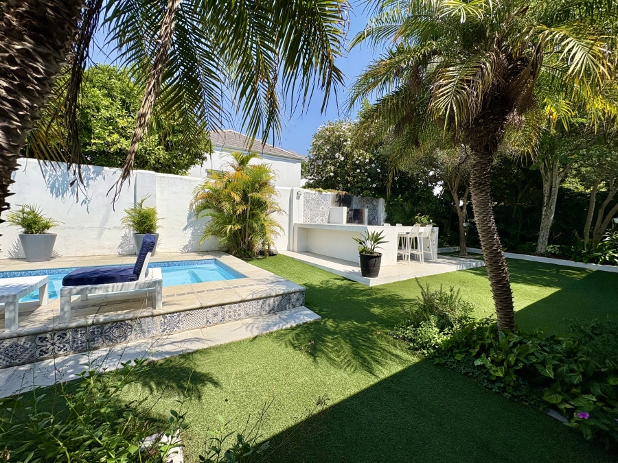 4 Bedroom Property for Sale in Hoog En Droog Western Cape